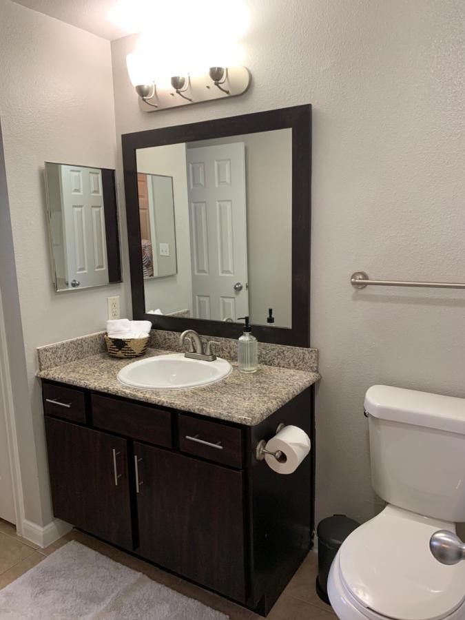 Newly Furnished 1Br Apartment W/ Hermann Park View Х'юстон Екстер'єр фото